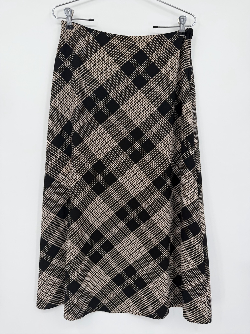 Y2K Black and Beige Plaid A-Line Midi/Maxi Skirt